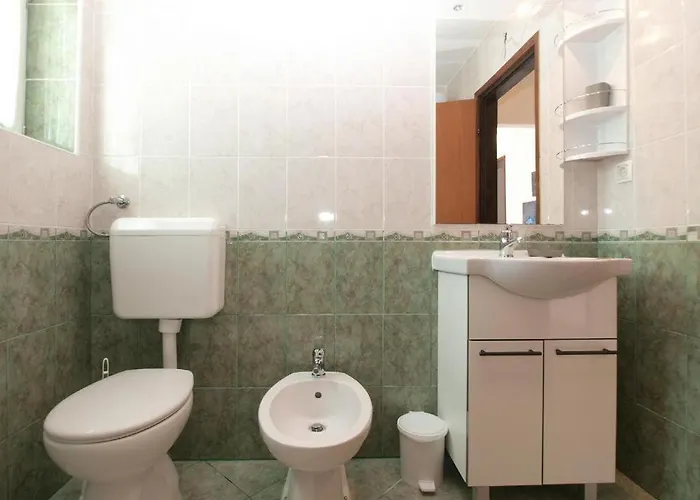 아파트 Sunset 풀라